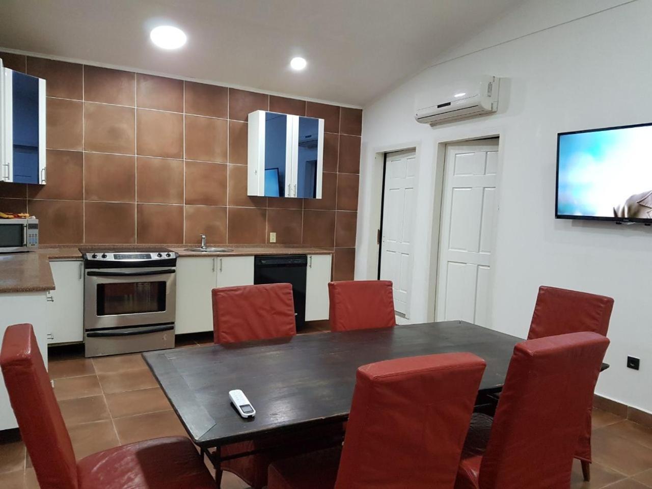 Maya Apartments Paramaribo Exterior photo